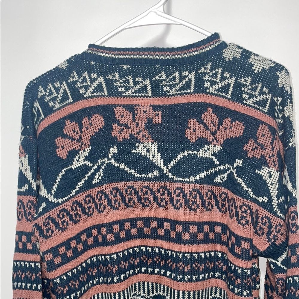 Men's Multicolor Patterned Sweater - Picture 5 of 6